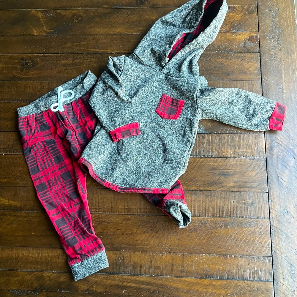 Buffalo Plaid Toddler Sweatsuit